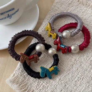 Elegante geplooide haarelastiekjes met schattige ponyhangers en parels, elastisch.