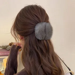 Pince à cheveux peluche grise pour femmes, pince requin moelleuse pour demi-queue et cheveux fins.