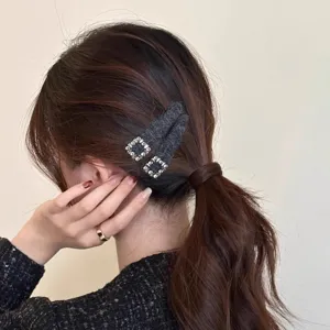 Korean style square rhinestone tweed hair clip for women side bang accessory elegant sparkle