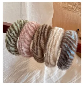 Fluffy wide winter headband hair hoop detailed view, soft plush material for comfortable daily wear.