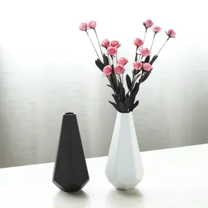 Vaso Di Fiori In Ceramica Geometrica Moderna Nero Opaco E Bianco Decorazione Da Tavolo Vaso Di Fiori Minimalista Per Soggiorno Tavolo Casa
