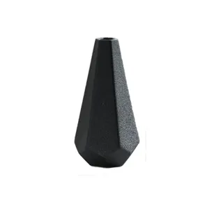 Vaso geometrico moderno in ceramica nera per composizioni floreali e decorazioni per casa