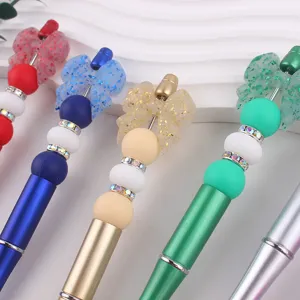 DIY kralen balpen met siliconen strik kralen en prachtige fonkelende strass afstandhouders.