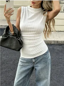 Top sin mangas blanco acanalado con cuello alto para mujer estilo callejero