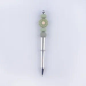 DIY Silikon Perlenstift mit grüner Gänseblümchen Blume, Metallgehäuse, kreativer Kugelschreiber.