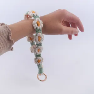 Handmade crochet daisy keychain wrist strap, cute aesthetic cotton woven key lanyard for keys.