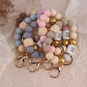 Silikon Holzperlen Armband Schlüsselanhänger mit Lehrer Buchstaben Anhänger für Taschen
