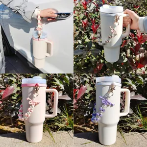 Handgemachte Makramee Tassenriemen Detail, niedliches Schleifendesign für grosse Becher.