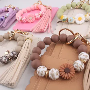 Silicone bead wristlet keychain wallet card holder with daisy charms and leather pouch