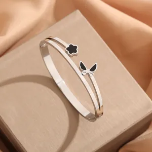 Brazalete de doble capa de acero inoxidable con flor negra y mariposa para mujer