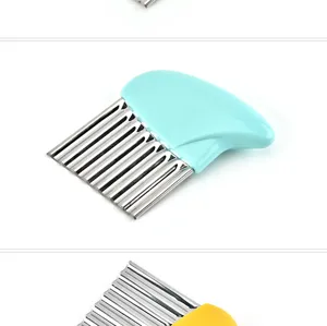 Stainless steel crinkle cutter kitchen tool potato slicer wavy vegetable knife detail