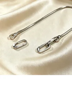 S925 Sterlingsilber Schlangenkette Detailansicht, eleganter verstellbarer Verschluss, Schmuck.