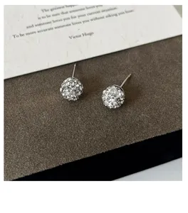 Zarte S999 Silber Nadel Strass Kristall Kugel Ohrstecker, funkelndes Detail Design.