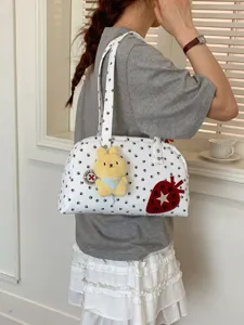 Sac à épaule blanc à motif de pattes, charmant pendentif lapin et sac Boston élégant pour femme.