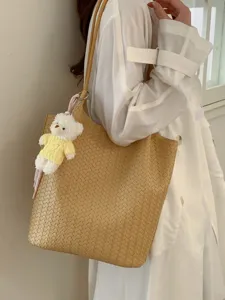 Korean style woven shoulder tote bag large capacity casual handbag with cute bear pendant