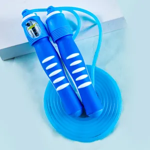 Adjustable length counting jump rope for student sports training main product view.