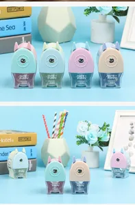 Simpatico temperamatite manuale per bambini, design di cane carino cancelleria.
