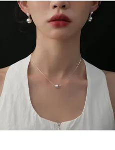 S925 Silber Perle Halskette Detailansicht, elegante Damen Kette fuer modevoll Alltag Stil.