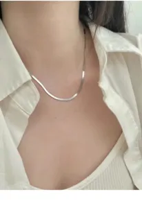 S925 Sterling Silber flache Schlangenkette Halskette minimalistisch Fischgrät Schmuck Damen