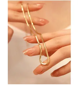 4mm flache Schlangenkette Halskette Gold Fischgrätkette minimalistischer Schmuck.