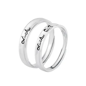 S925 Silber Paaringe minimalistische Lucky Buchstaben Partnerringe fuer Valentinstag.