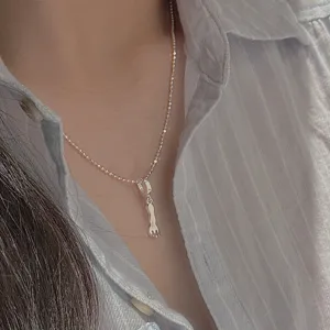 S925 Silber Retro Gabel Anhänger Halskette minimalistische Mode Schmuck Detail Ansicht