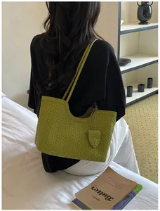 Green woven tote bag for women stylish casual shoulder bag large capacity commuter handbag