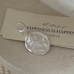 Ciondolo Rosa Love in Argento Sterling 925 Opaco Retrò Charm di Gioielli per Collana