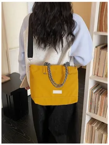 Casual large capacity tote bag fashion handbag lightweight simple shoulder messenger bag.