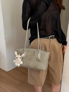 Chic large capacity tote bag commuter shoulder bag for women summer fashion style