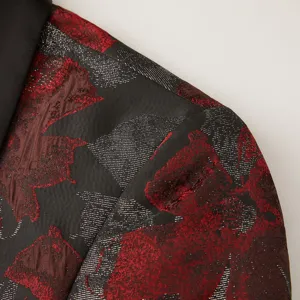 Gros plan sur le détail du tissu de l'épaule de veste de costume rétro pour hommes.