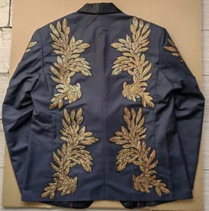 Blazer bordado con lentejuelas para hombre detalle trasero, chaqueta de traje de hoja de oro.