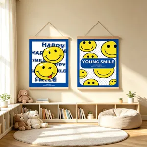Kleinblaue Cartoon gelbes Smiley Gesicht Rolle Hängegemälde Details, süße Kinderzimmer Wanddekoration.