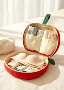 Borsa porta biancheria forma mela organizer da viaggio portatile per calze e reggiseni dettaglio