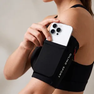 Fascia da braccio sportiva nera per corsa, supporto elastico per smartphone grandi.