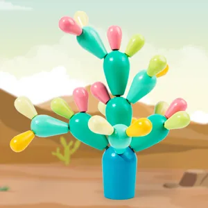 Blocchi da costruzione cactus in legno per bambini, giocattolo educativo colorato.