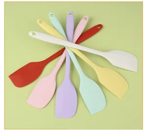 Silicone spatula set, seamless kitchen baking tool, colorful cake cream scraper scraper 6pcs