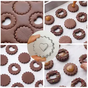 Stainless steel Christmas cookie cutter set wave heart biscuit mold baking tool main view