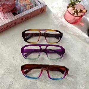 Gafas graduadas elegantes de doble puente degradado antirreflejos monturas de moda para uso diario.