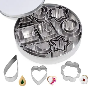 Ensemble d'Emporte-Pièces en Acier Inoxydable Moules à Biscuits Métalliques Outils de Pâtisserie Géométriques Avec Boîte de Rangement Ronde