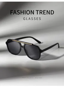 Lunettes de soleil aviateur noires élégantes avec détail doré pour hommes et femmes UV.