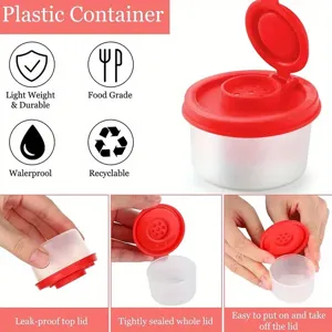 Mini saupoudreuse à épices en plastique pour cuisine, sel et poivre avec couvercle rouge étanche.