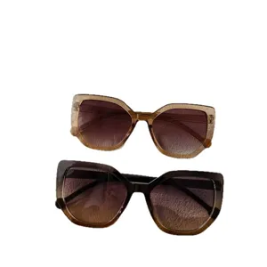 Grosse Katzenauge Sonnenbrille fuer Damen und Herren, stilvolle Farbblock Outdoor Brille
