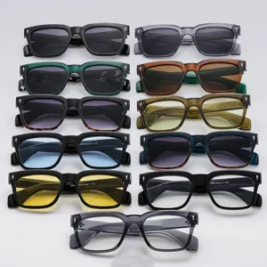 Mode Quadratisch Sonnenbrille Für Damen Herren Vintage Dicker Rahmen Oversized Sonnenbrillen UV400 Metall Niete Brille