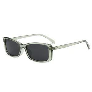 Retro transparente grüne kleine quadratische Sonnenbrille für Damen, trendiger UV-Schutz.