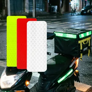 Adesivi riflettenti per moto e auto, strisce di avvertimento di sicurezza notturna.