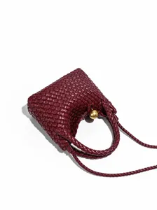 Bordeauxrote gewebte Leder Handtasche für Damen, Retro Goldkugel Umhängetasche Hauptbild neu.