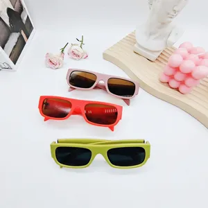 Gafas de sol retro de montura pequeña para mujer y hombre, gafas coloridas de moda.