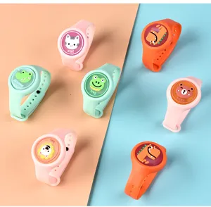 Kinderen cartoon lichtgevende muggenwerende armband siliconen outdoor draagbare band
