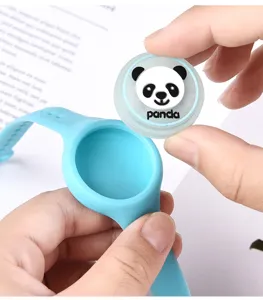Kinderen cartoon gloeiende anti-muggenshorloge siliconen armband schattige panda afweermiddel